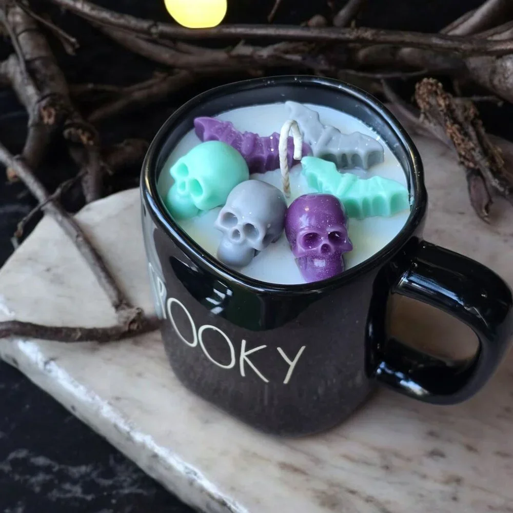 Rae Dunn ✦ Spooky Mug Candle ✦ XL Vanilla Soy Wax Skull & Bat Melts Ghost Lid